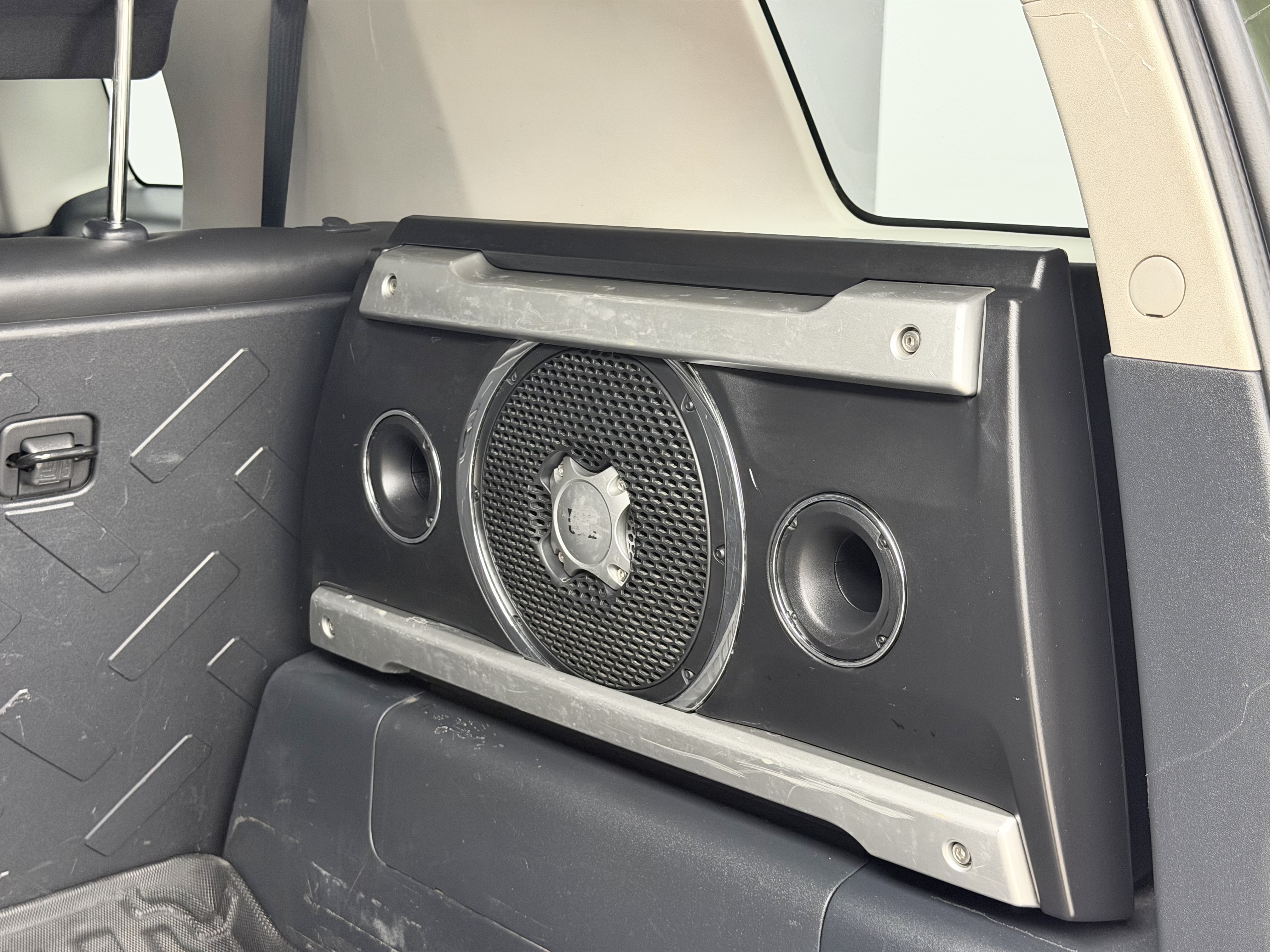 Toyota FJ Cruiser 2011 car image #53