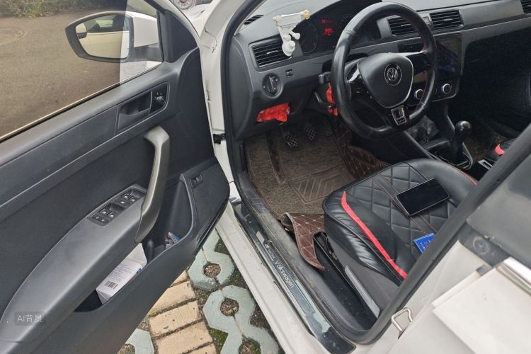 Volkswagen Santana 2018 car image #18