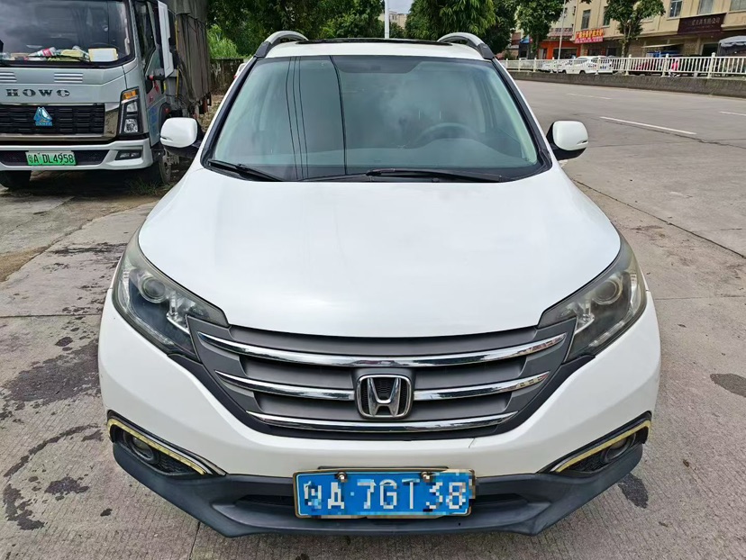 Honda CR-V 2014 #2 Honda CR-V 2014 car image #2