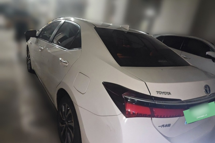 Toyota Corolla 2018 #7 Toyota Corolla 2018 car image #7