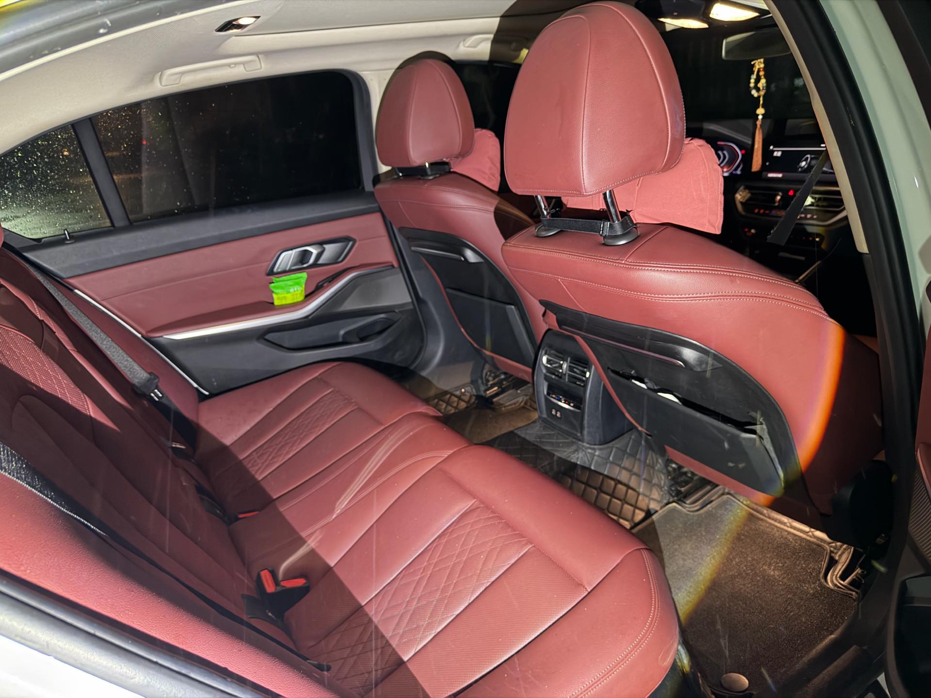 BMW 3 Series 2022 car image #9