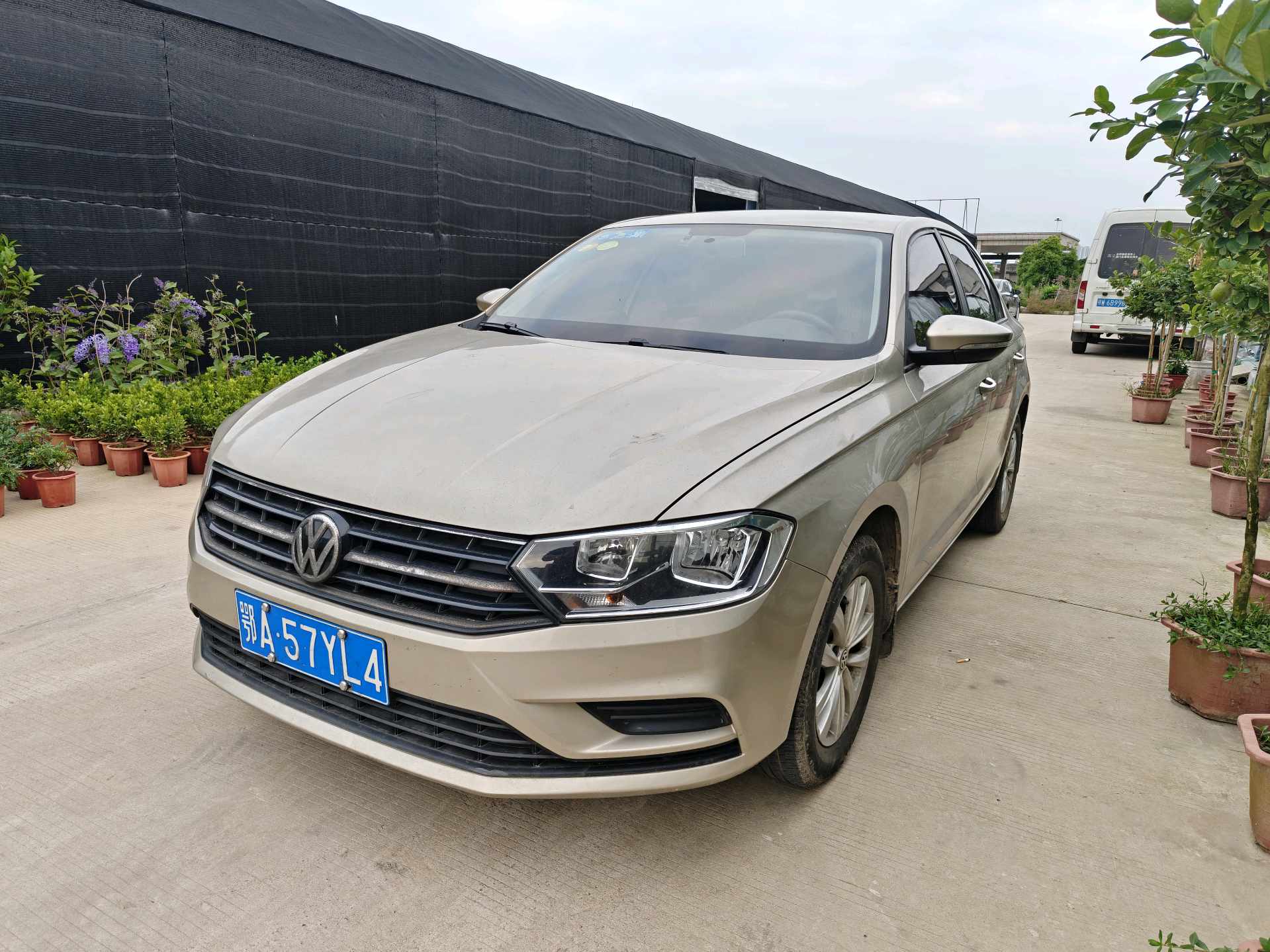 Volkswagen Bora 2017 car image 