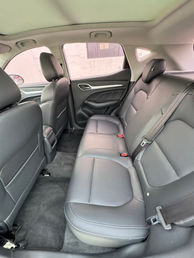 MG ZS 2017 immagine di auto #8