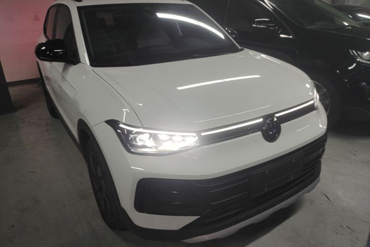 Volkswagen Tharu 2025 image de voiture #6