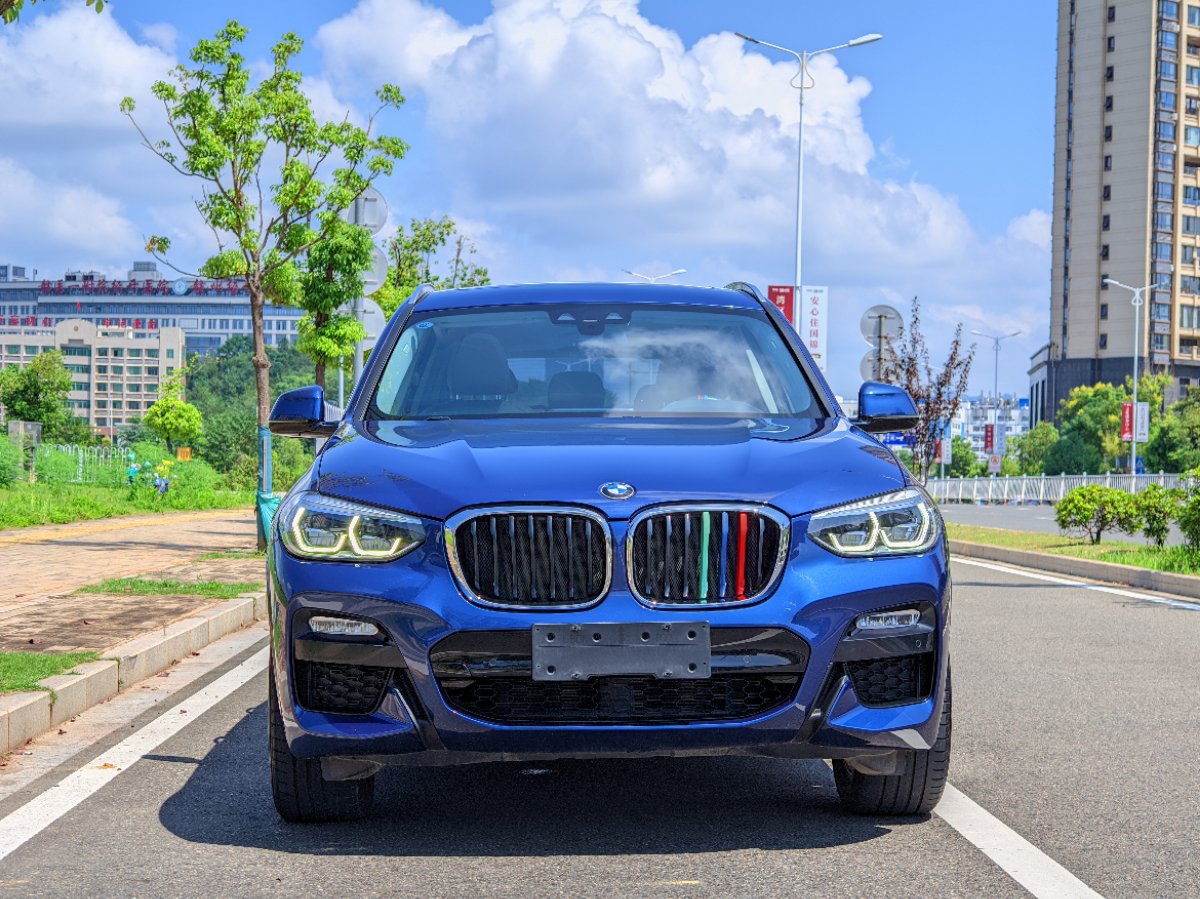 BMW X3 2019 car image #2