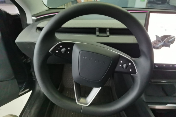 Tesla Model 3 2024 #11 Tesla Model 3 2024 car image #11