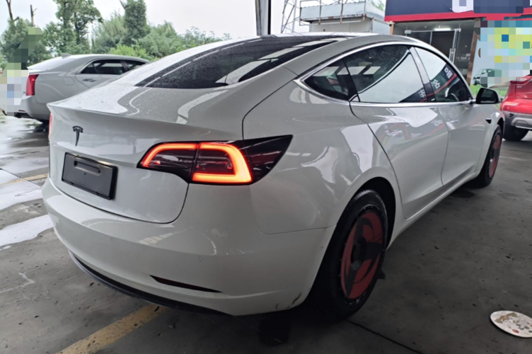 Tesla Model 3 2020 #7 Tesla Model 3 2020 صورة سيارة #7