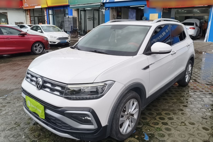 Volkswagen T-Cross 2020 #2 Volkswagen T-Cross 2020 صورة سيارة #2