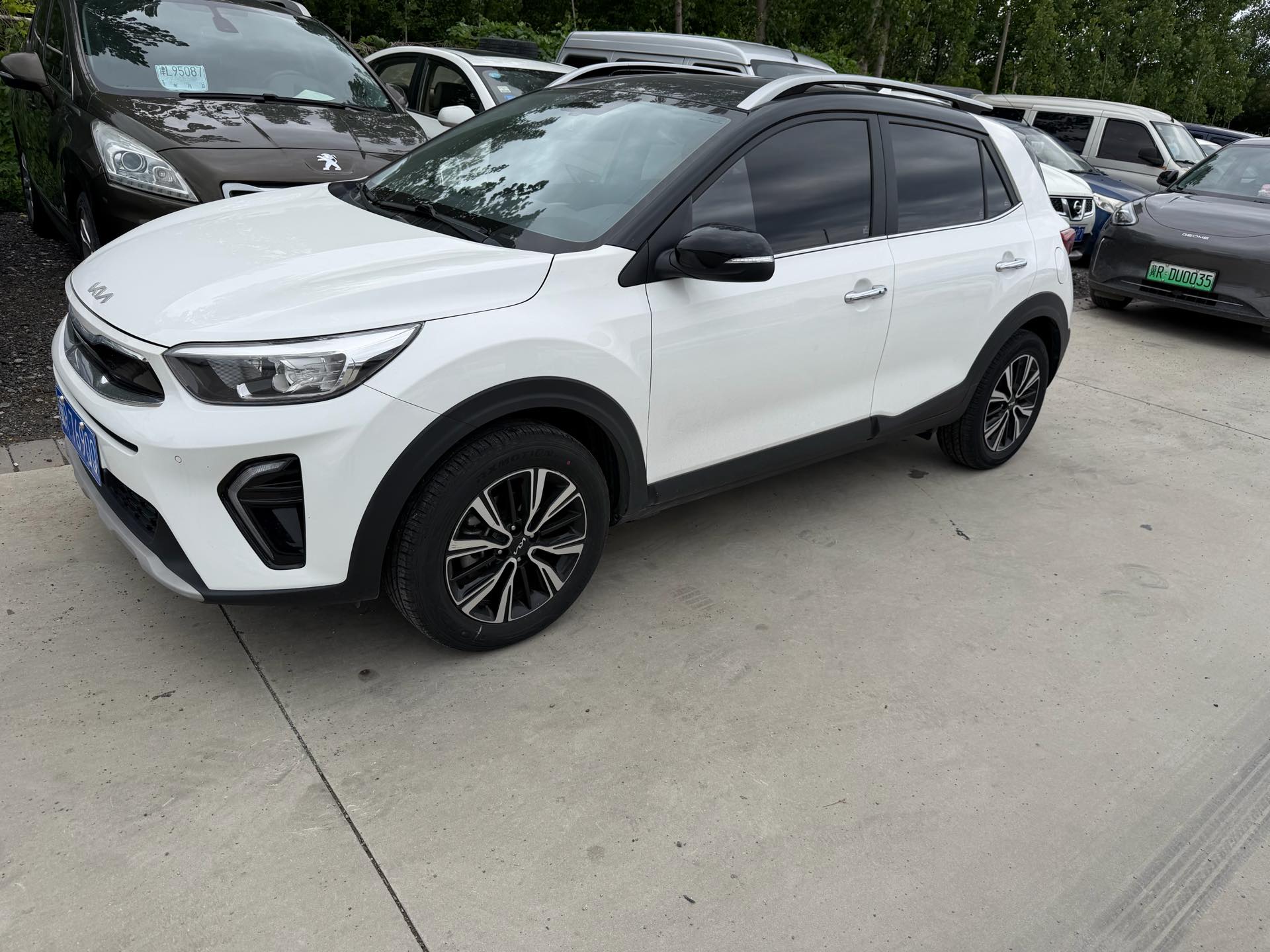 Kia KX1 2021 Kia KX1 2021 car image