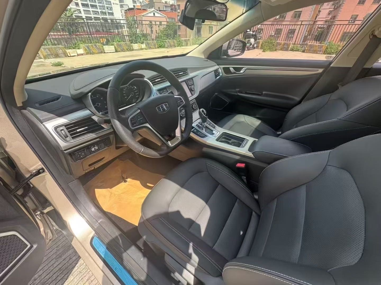 GEELY Emgrand GL 2017 car image #7