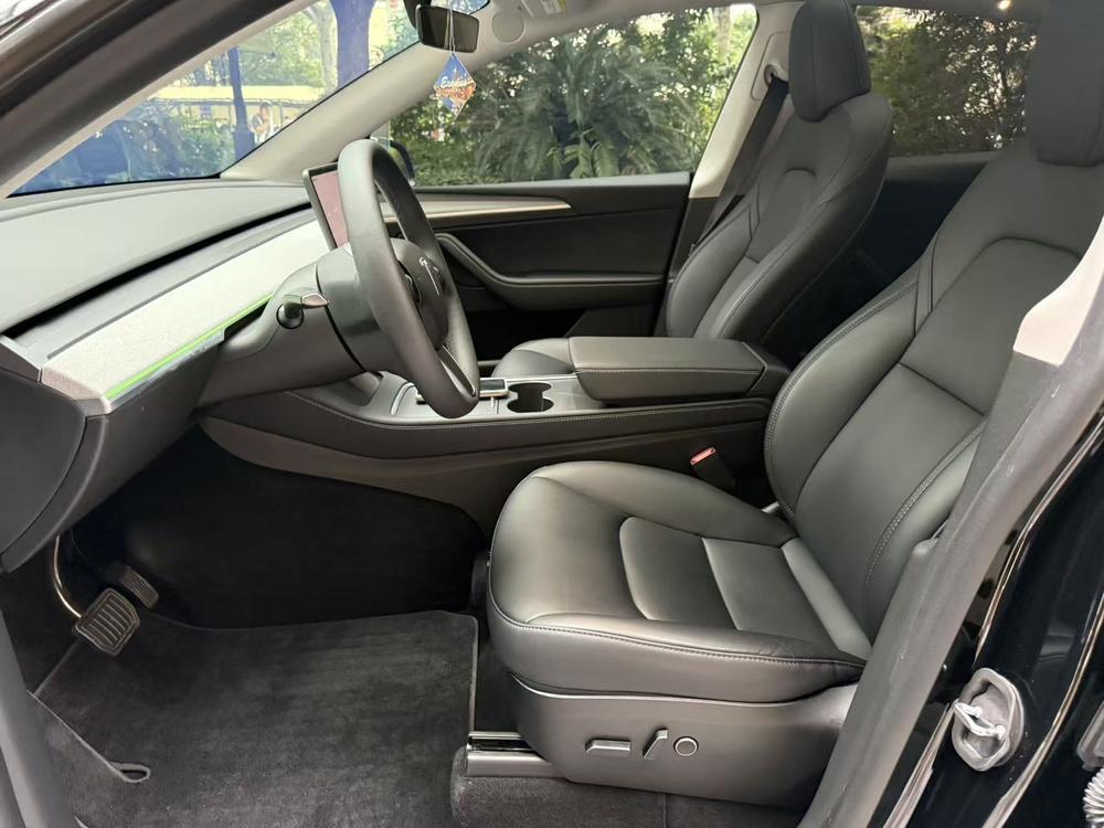 Tesla Model Y 2023 #16 Tesla Model Y 2023 car image #16