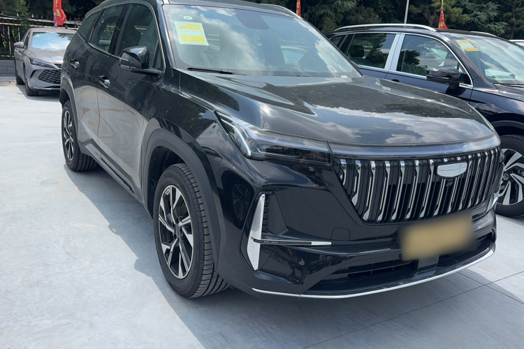 GEELY Boyue L 2025 car image #4