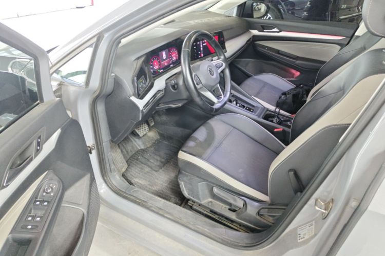 Volkswagen Golf 2022 #16 Volkswagen Golf 2022 car image #16