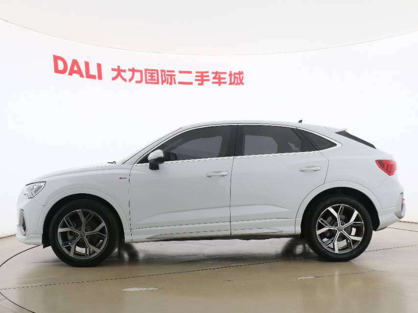 Audi Q3 Sportback 2021 car image #4