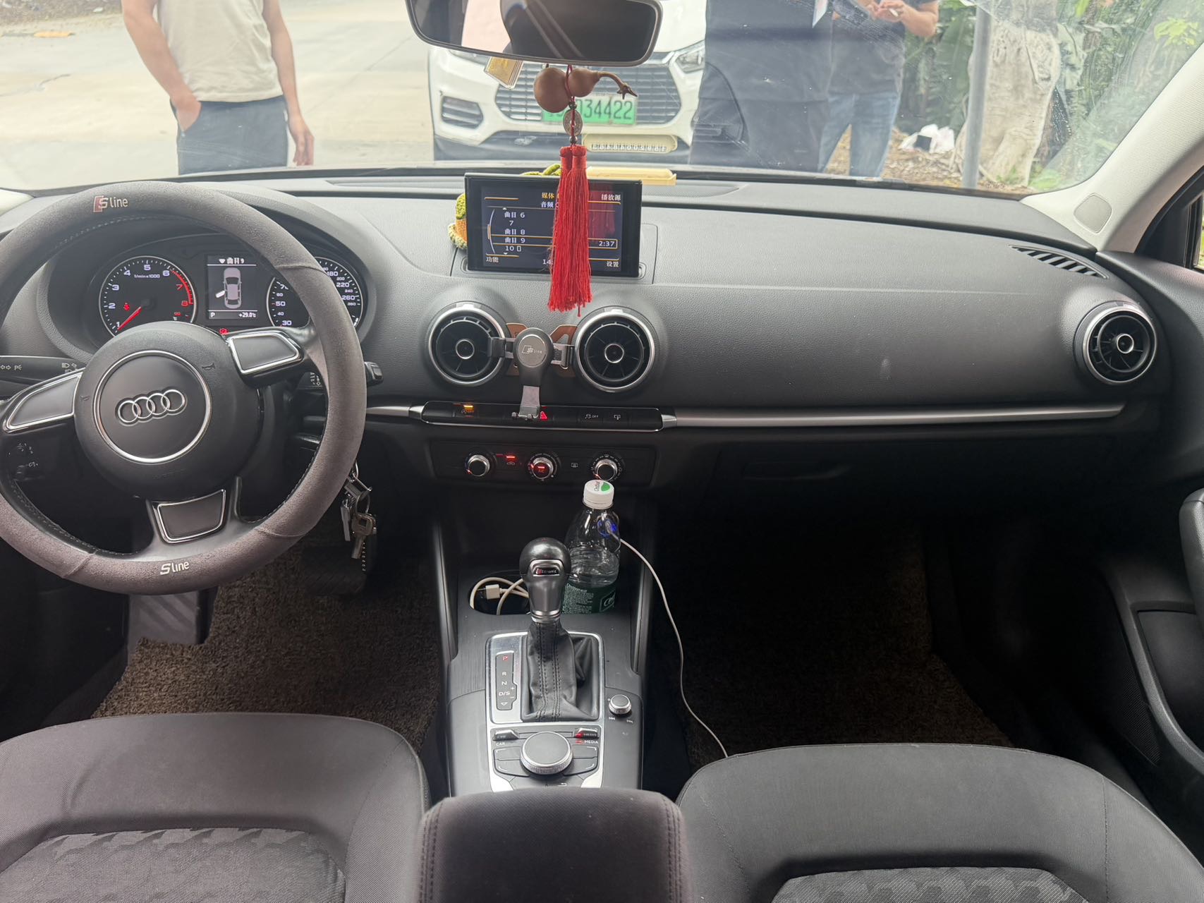 Audi A3 2016 car image #8