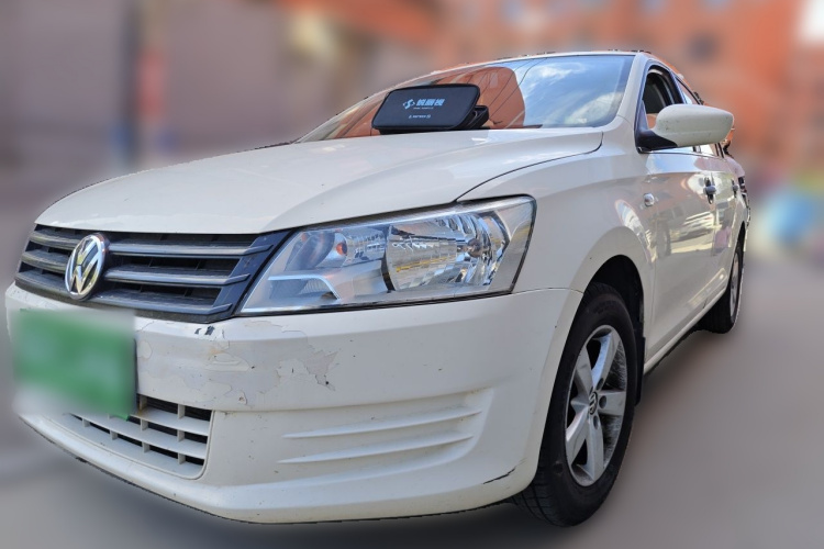 Volkswagen Santana 2016 car image #2