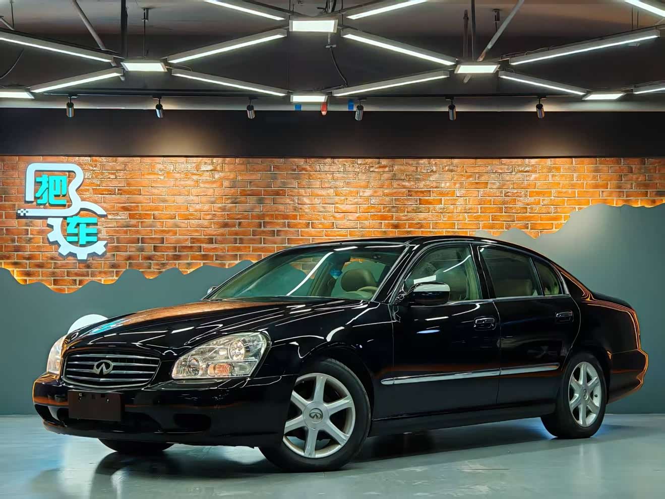 Nissan CIMA 2004 汽车图片 