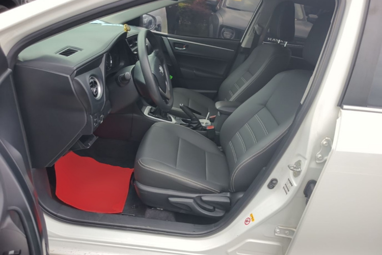 Toyota Corolla 2017 #15 Toyota Corolla 2017 car image #15