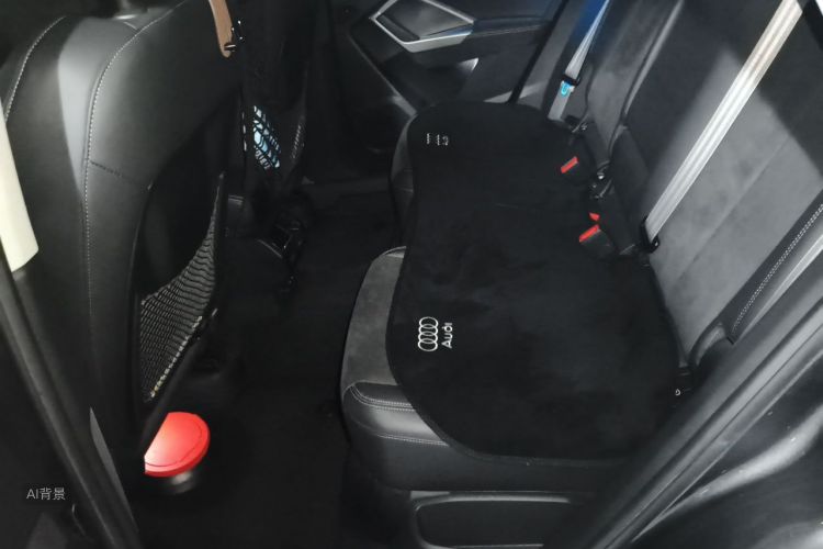 Audi Q3 2019 #19 Audi Q3 2019 car image #19