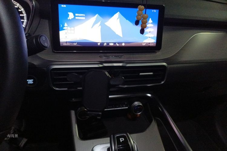 GEELY Coolray 2019 car image #15