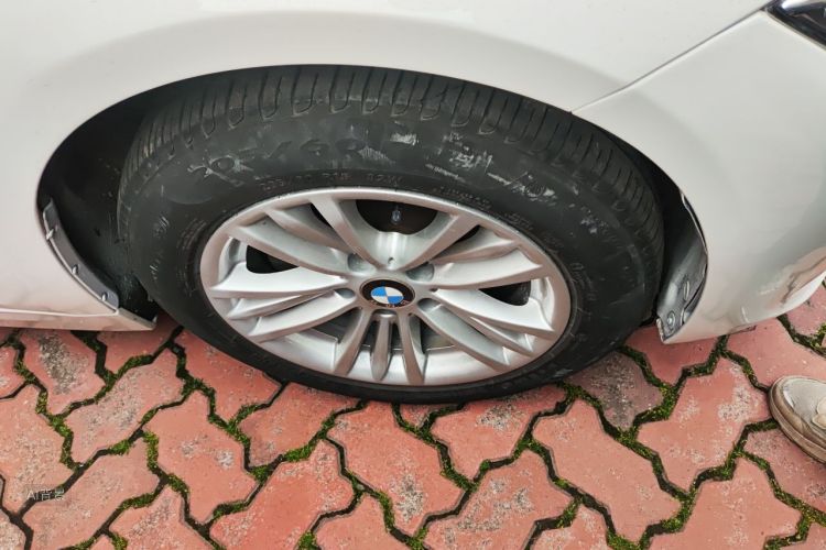 BMW 3 Series 2015 car image #9