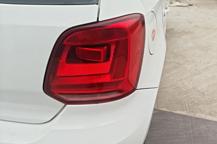 Volkswagen Polo 2017 #8 Volkswagen Polo 2017 car image #8