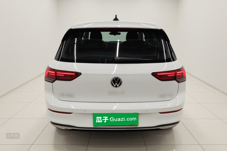 Volkswagen Golf 2022 car image #6