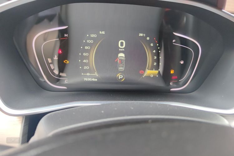GEELY Coolray 2018 immagine di auto #14