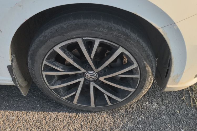 Volkswagen Lavida 2019 صورة سيارة #9