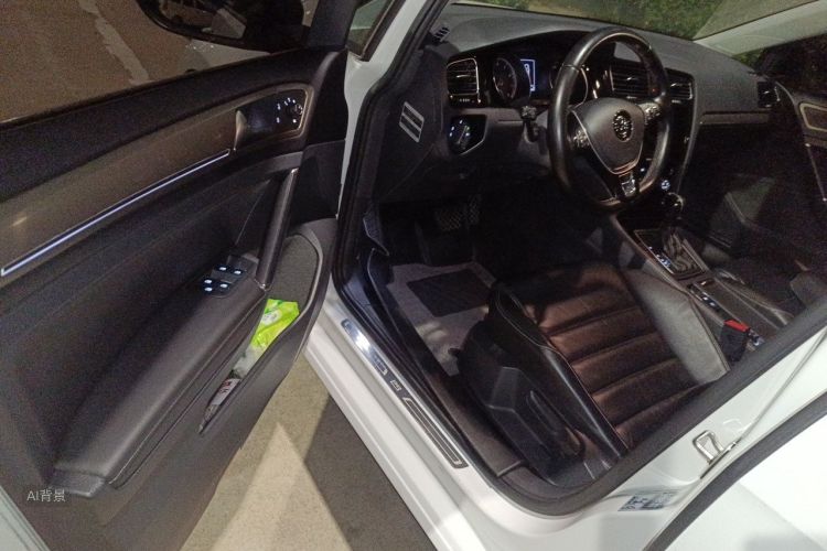 Volkswagen Golf 2016 car image #18