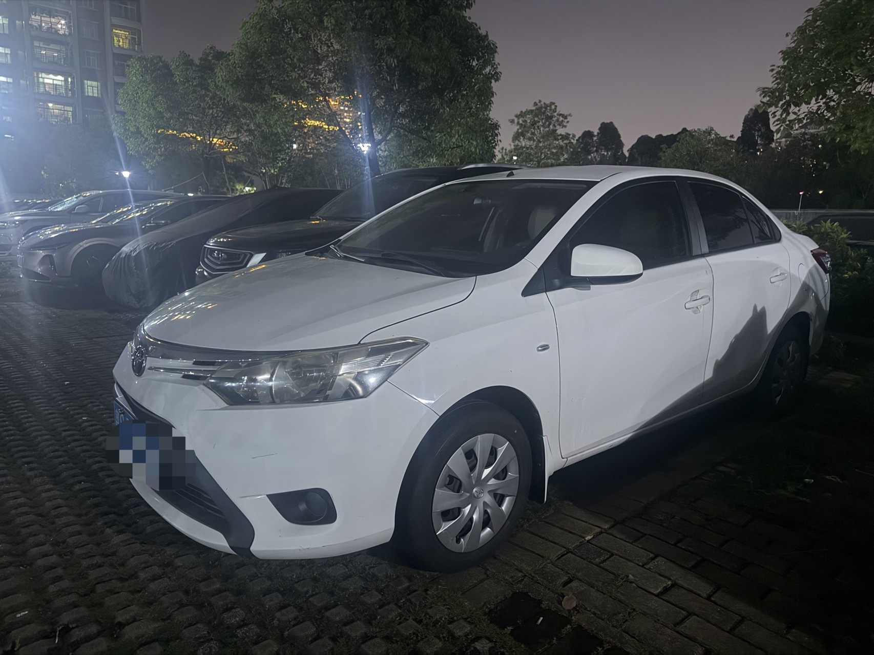 Toyota Vios 2015 Toyota Vios 2015 car image