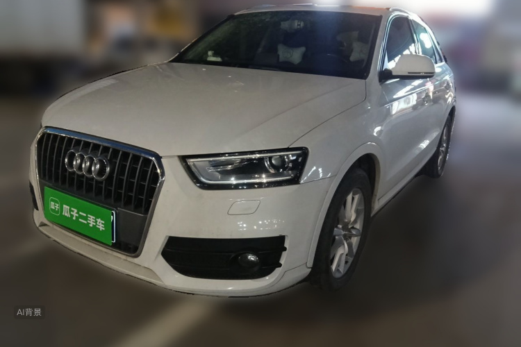 Audi Q3 2015 car image #2
