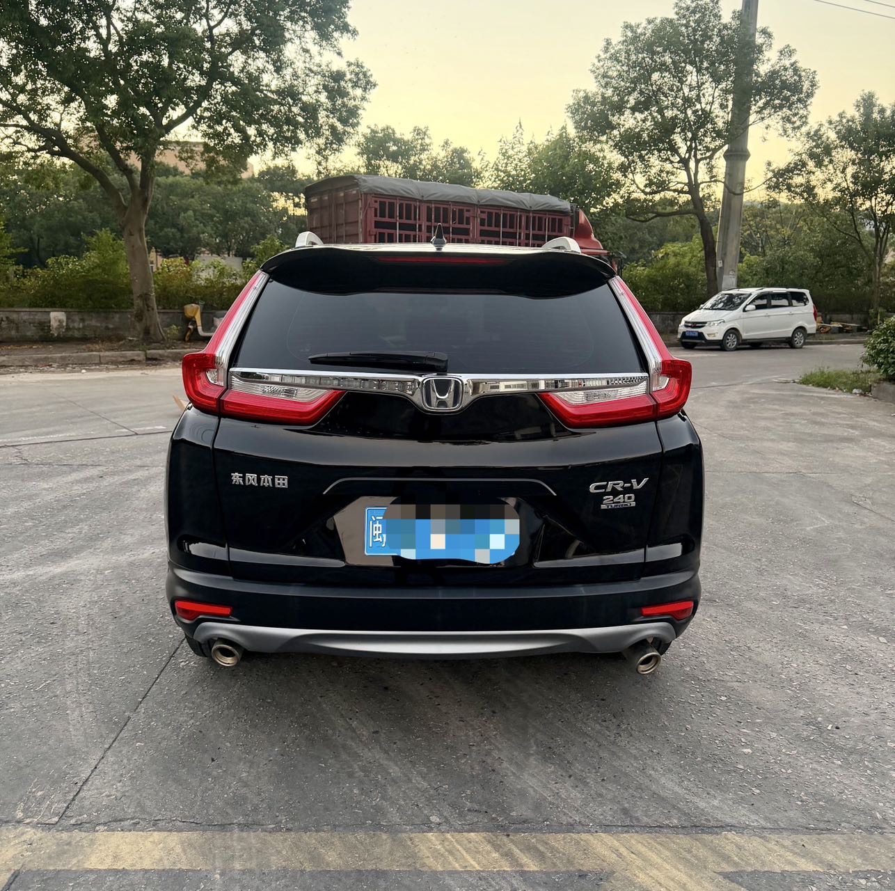 Honda CR-V 2018 car image #4