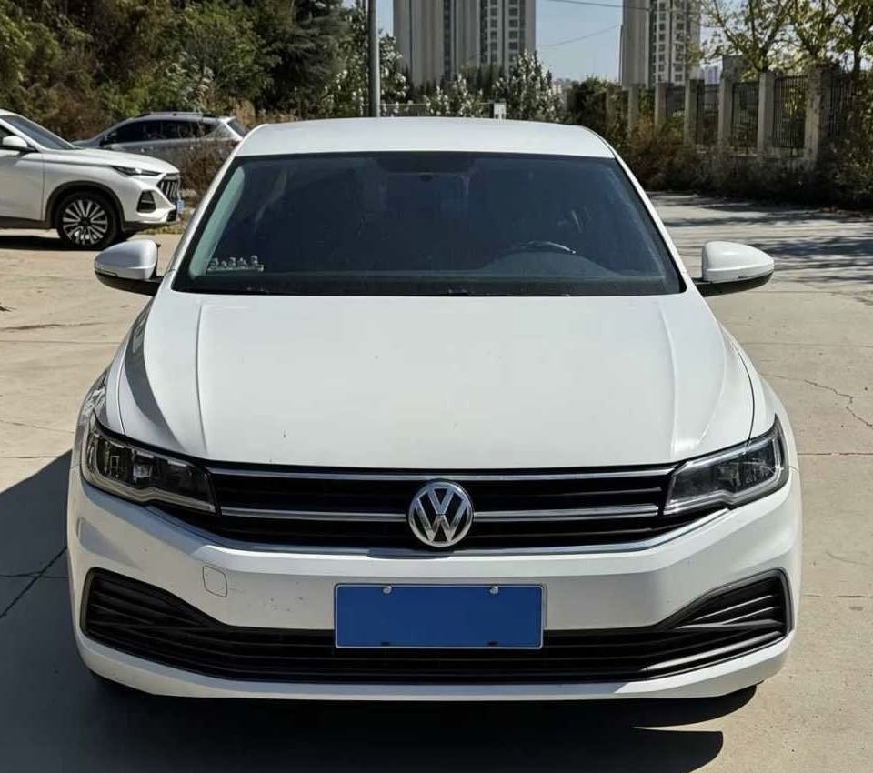 Volkswagen Bora 2022 صورة سيارة #2