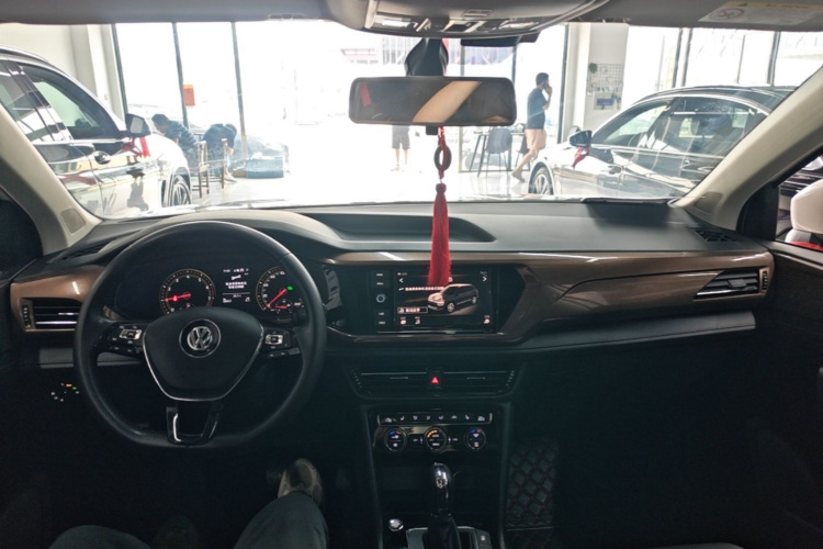 Volkswagen Tharu 2019 #11 Volkswagen Tharu 2019 car image #11