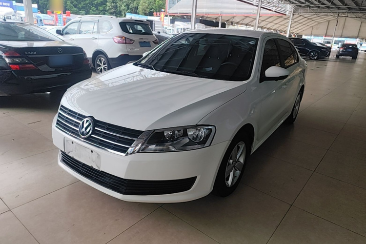 Volkswagen Lavida 2015 car image #2