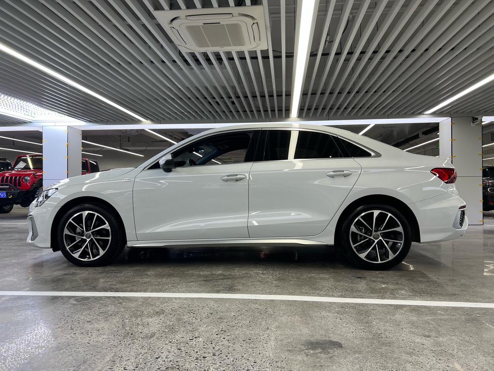 Audi A3 2020 car image #4