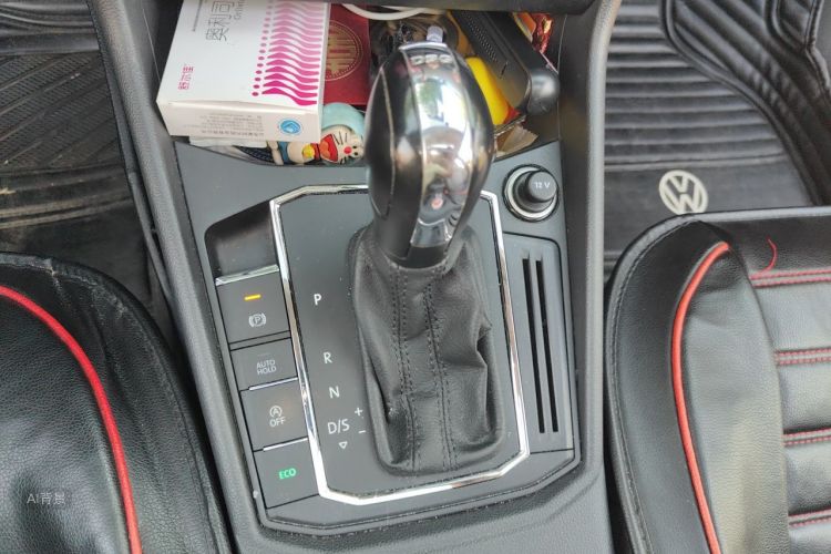 Volkswagen Lavida 2019 car image #16