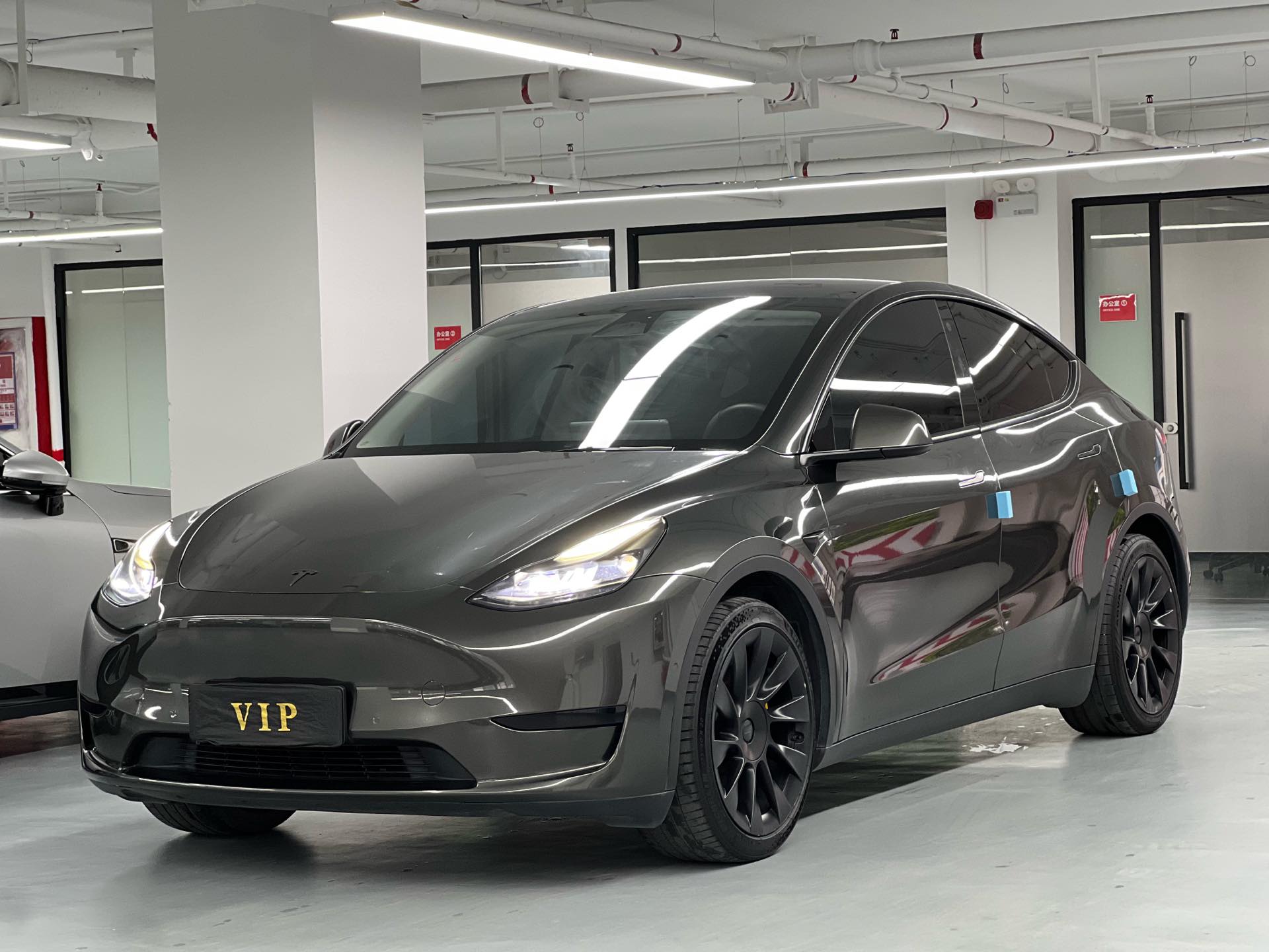 Tesla Model Y 2022 Tesla Model Y 2022 car image