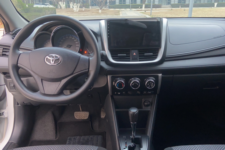 Toyota Vios 2020 car image #11