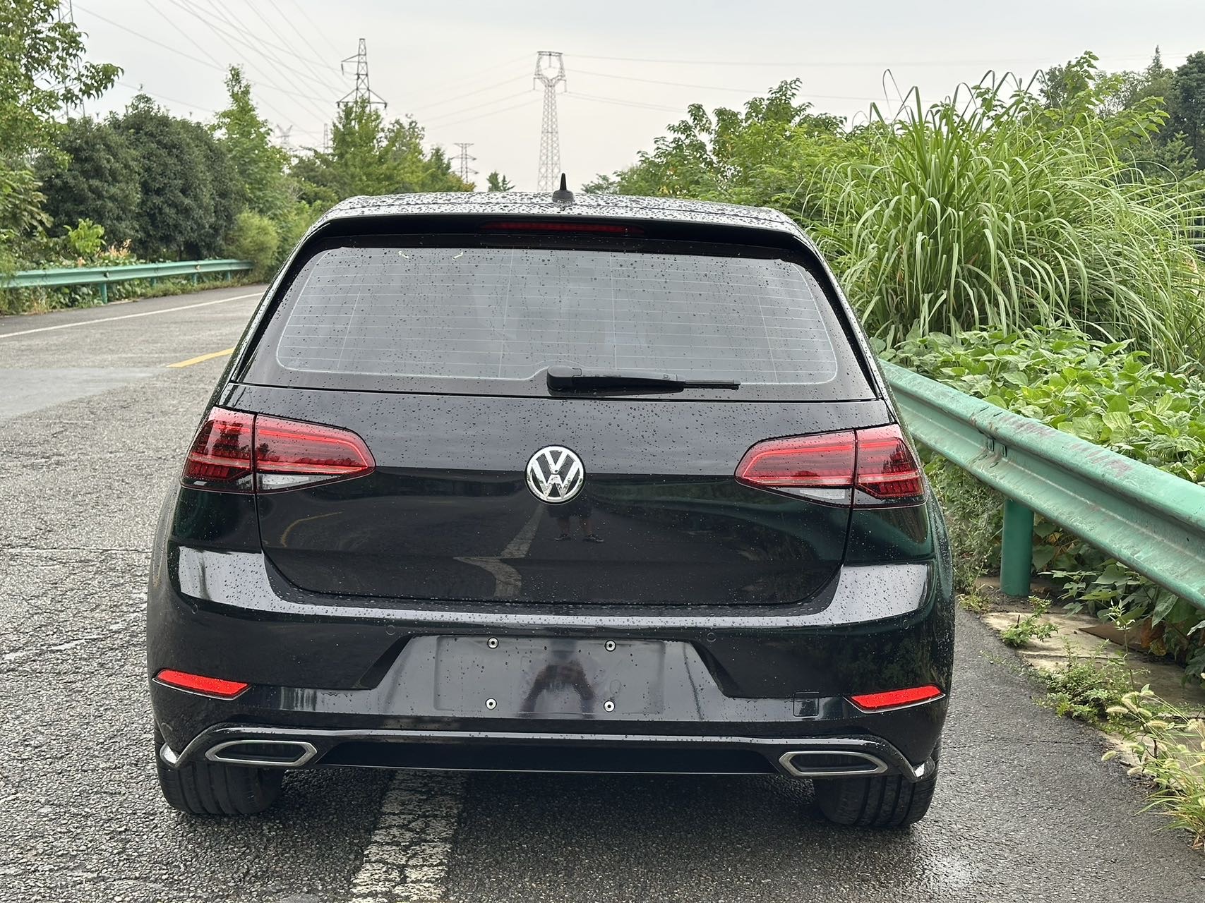 Volkswagen Golf 2019 car image #5