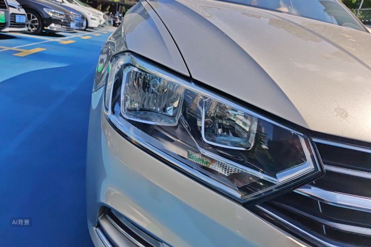 Volkswagen Bora 2016 car image #8
