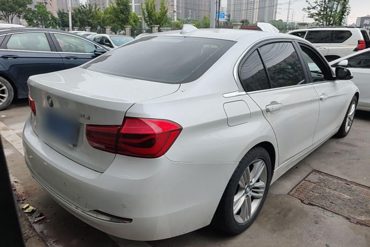 BMW 3 Series 2016 #7 BMW 3 Series 2016 car image #7