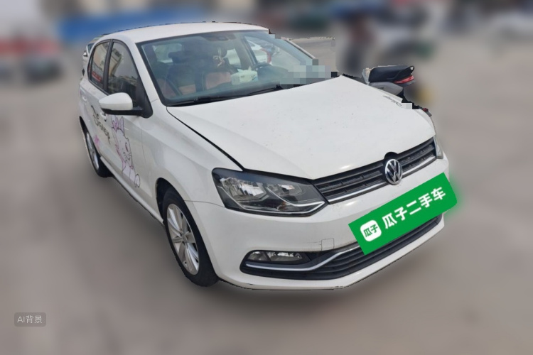 Volkswagen Polo 2015 car image #4