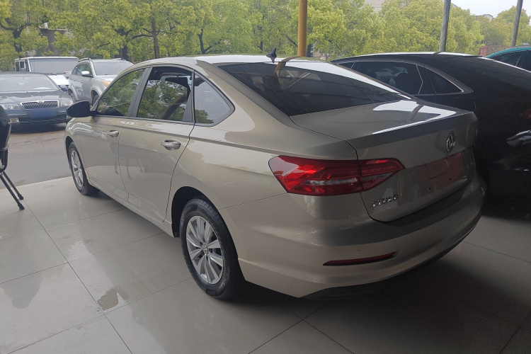 Volkswagen Lavida 2020 car image #7