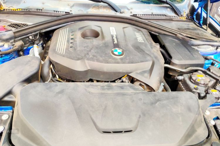 BMW 3 Series 2018 #22 BMW 3 Series 2018 car image #22