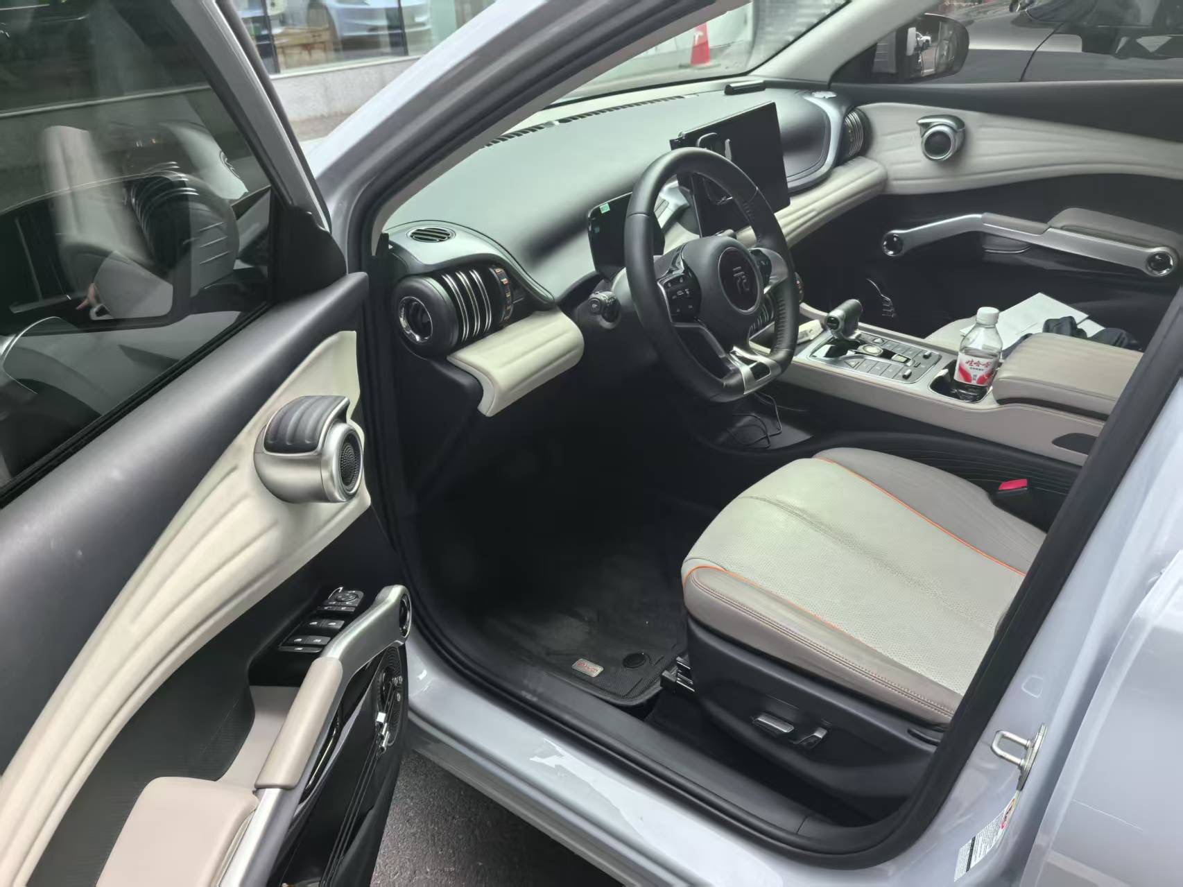 BYD Yuan Plus 2024 immagine di auto #2