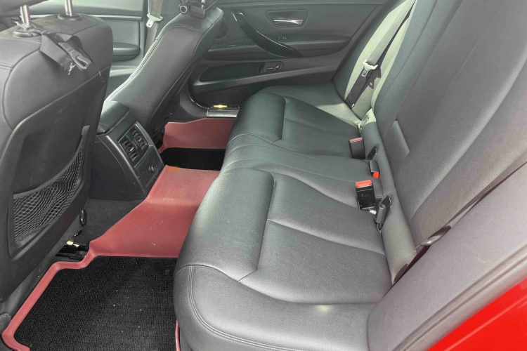 BMW 3 Series 2017 car image #17