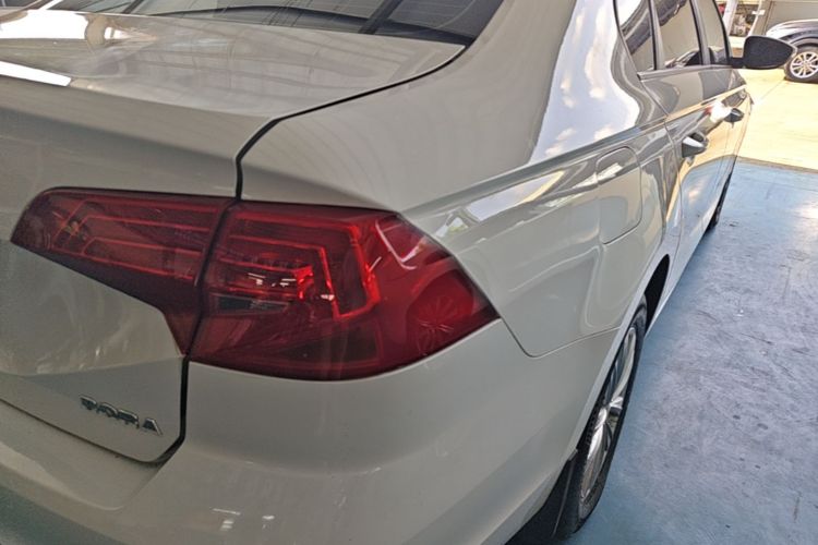 Volkswagen Bora 2017 car image #8