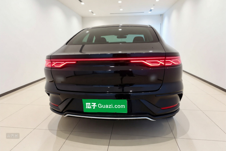 BYD Han 2025 car image #6